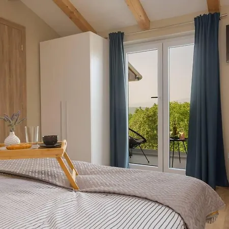 Hakuna Matata By Istrialux