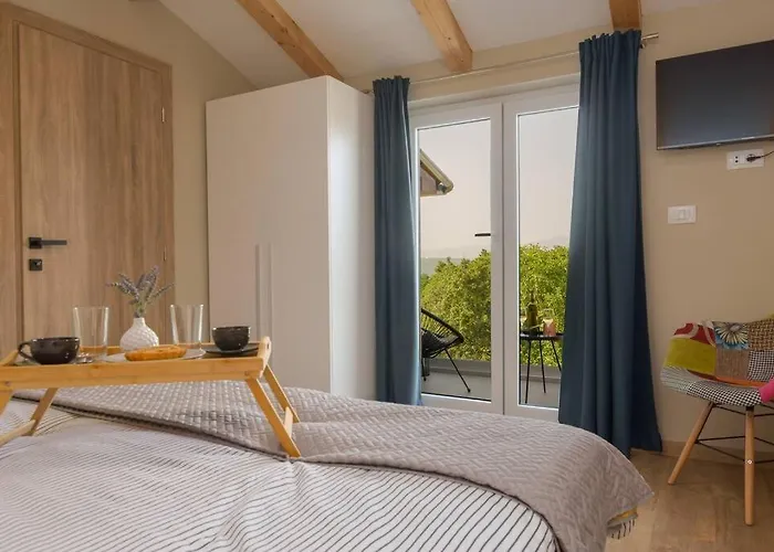 Hakuna Matata By Istrialux