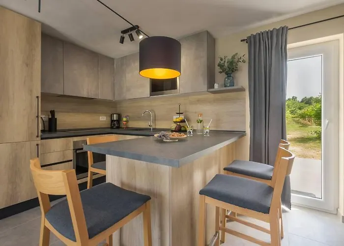 Hakuna Matata By Istrialux