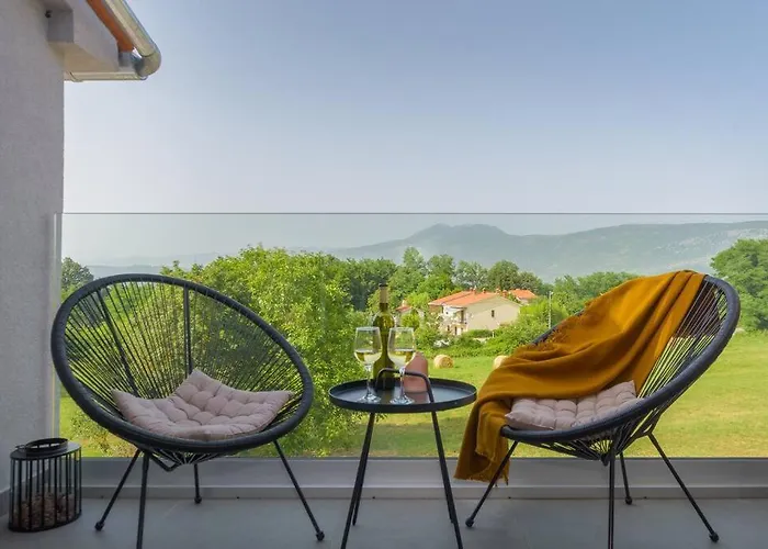 Hakuna Matata By Istrialux * Polje Cepic